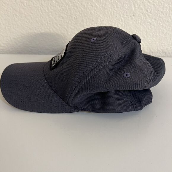 Travis Matthew Bay Club Cap 1977 Golf Hat Grey Black READ - Picture 2 of 4